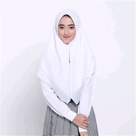 Jual Jilbab Putih Sekolah Model Amp Desain Terbaru Grosir Jilbab Seragam Sekolah - Grosir Jilbab Seragam Sekolah