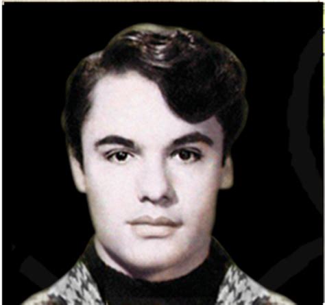 juan gabriel born