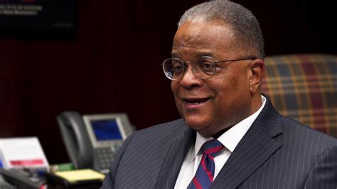 judge sam lindsay biography definition