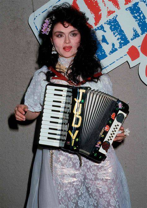 judy tenuta nude