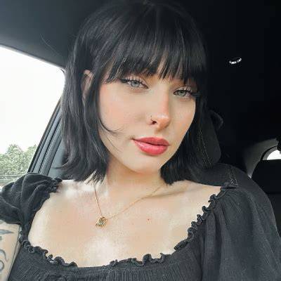 juliakins nude