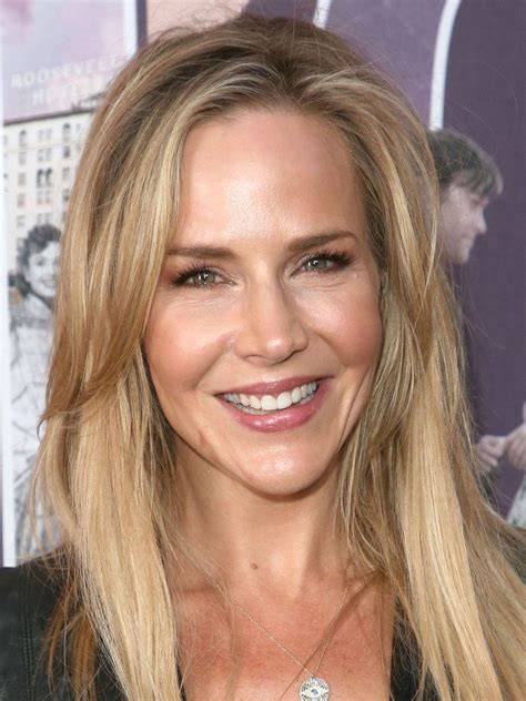 julie benz nude