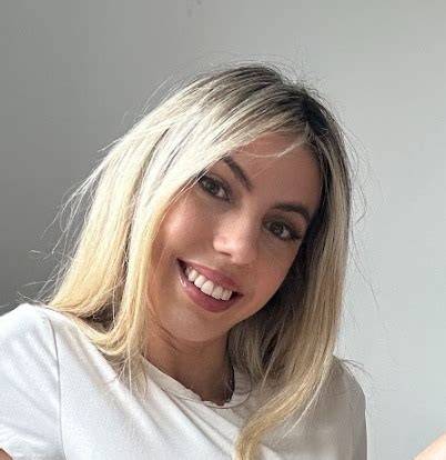 jully lov nude