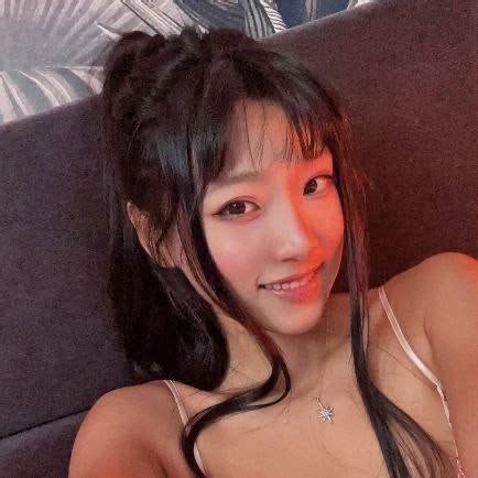 june liu nude