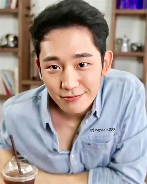 jung hae-in | Bc nh tai ting nht cuc i