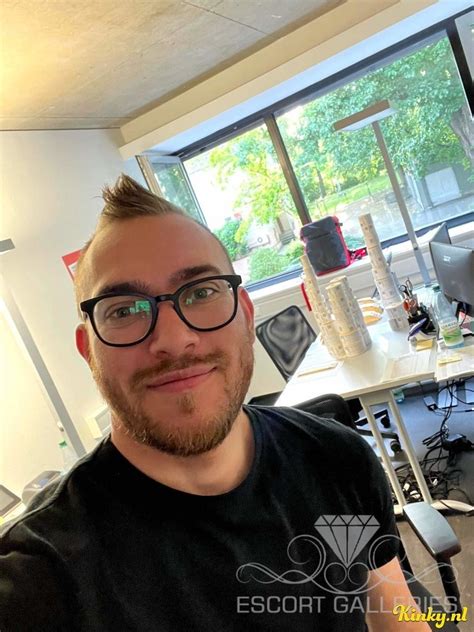 junger schwuler frankfurt