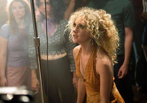 juno temple nude scenes