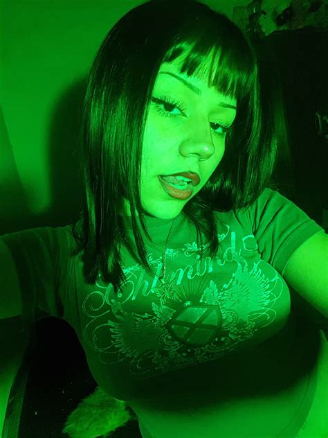 jusigris OnlyFans leaked content