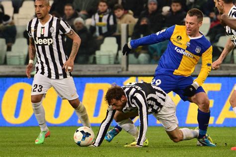 Juventus E Parma Tevez Fifa