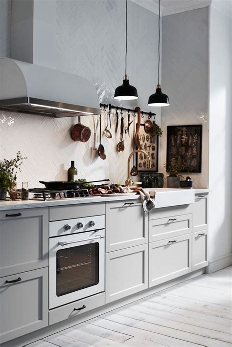Küche In Hellgrau  Charmant   Schlicht - Küche Finanzieren Bei Ikea