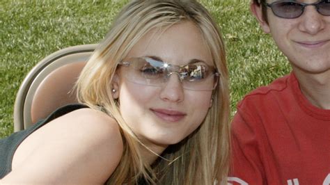 kaley cuoco first tv show