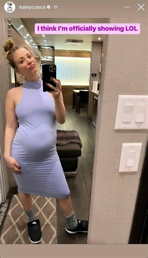 kaley cuoco leaked nude pics