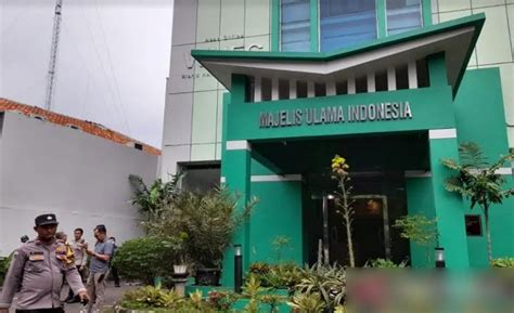 KANTOR MUI DITEMBAK - Kesaksian Korban Pelaku Penembakan Kantor MUI Pusat, Diancam