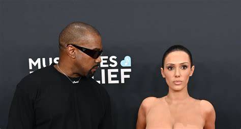 kanye grammys nude