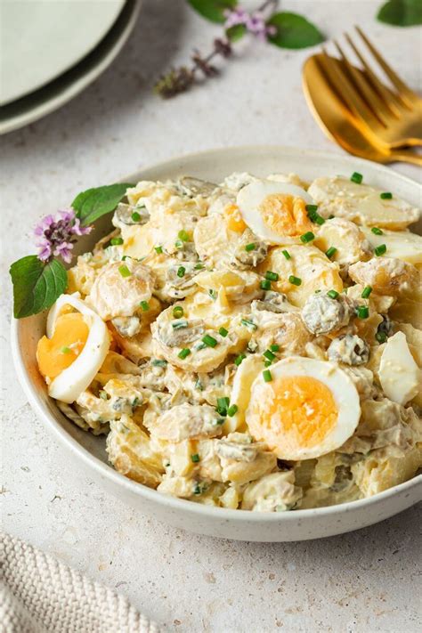 kartoffelsalat mit joghurt und ei