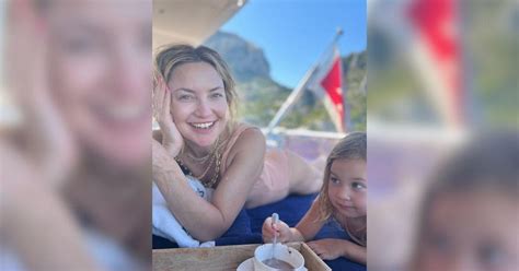 Kate Hudson Hot