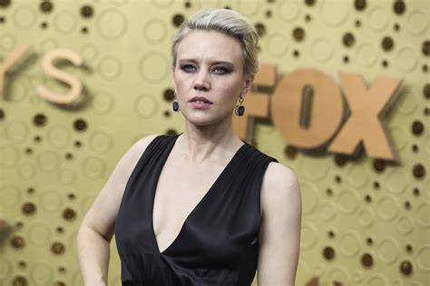 kate mckinnon nude