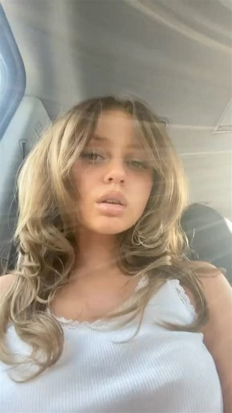 kayleeli nude
