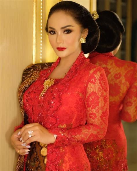 KEBAYA MERAH FULL - Video Viral, Kebaya Merah Full 16 Menit, Cara Nonton - Yandex