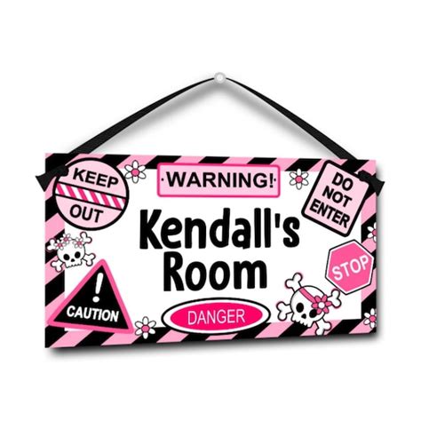 Keep Out Signs For Girls Bedroom Doors