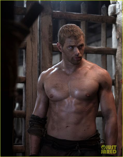 kellan lutz nude
