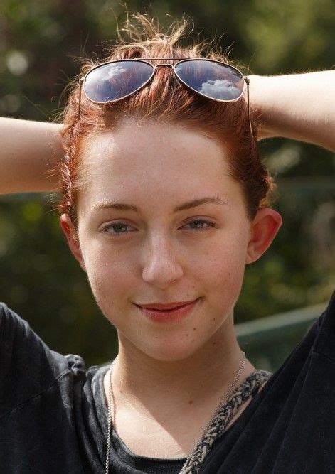 kelsey berneray nude