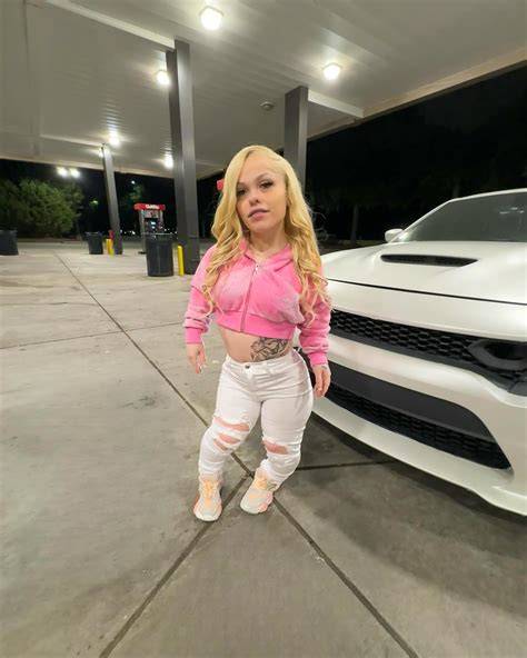 kelsey lawrence onlyfans