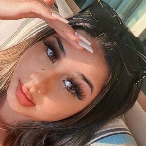 kelseykingston OnlyFans leaked content