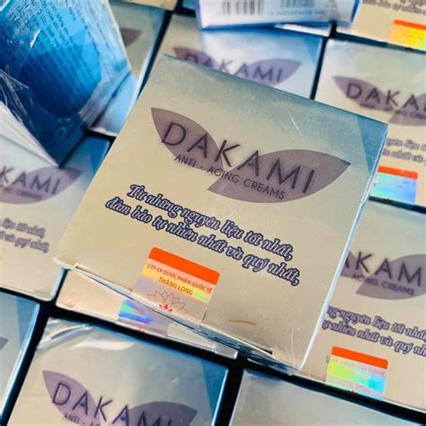Kem dakami - là gì - đánh giá - chính hãng - giá bao nhiêu tiền