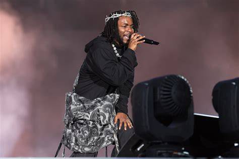kendrick lamar nude