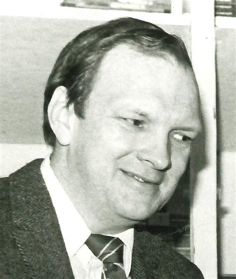 kenneth curtis biography