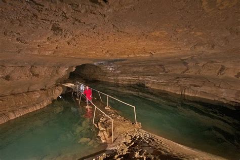 kentucky caverns