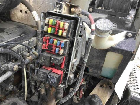 kenworth fuse panel location