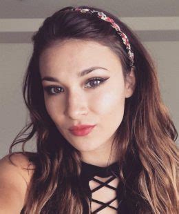 kenzliee nudes