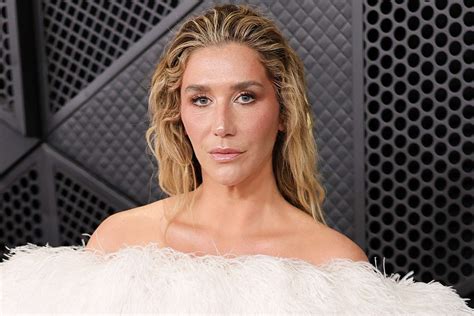 kesha nude