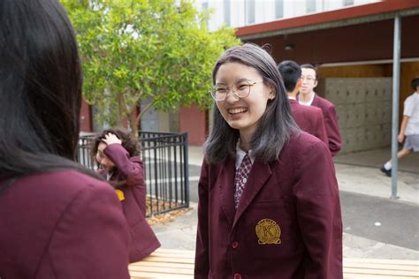 Kew High School
