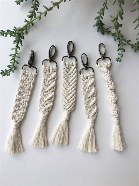 keychains Macramé macramepattern patterns Macrame Keychains