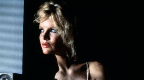 kim basinger nude scenes