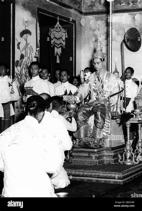 king phumiphon adunyadet biography examples