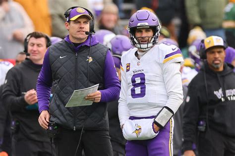 Kirk Cousins Leaves Vikings To Join Falcons On Grade Words - Grade Words