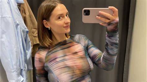klara si nude