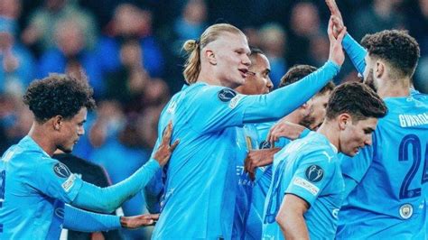 Hasil Liga Inggris Malam Tadi: Arsenal Kalahkan MU, Man City