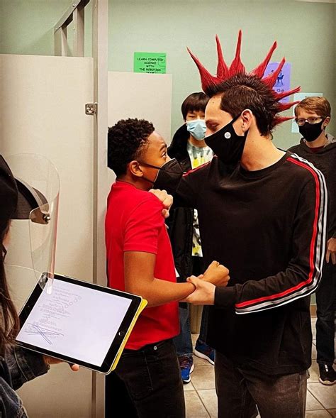 kobrakai | Cobra Kai musuhmusuh bengis Konflik antardojo Darah