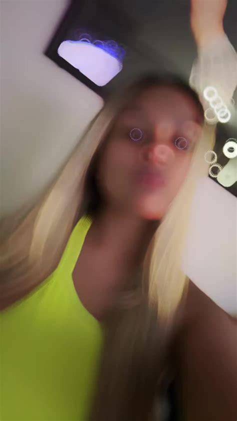 kokokay nudes