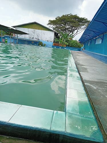 kolam renang marsedes