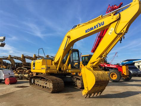 Download Komatsu Pc200 7 Pc200Lc 7 Pc200 7B Pc200Lc 7B Pc220 7 Pc220Lc 7 Hydraulic Excavator Service Shop Repair Manual S N 200001 And Up C50001 And Up 60001 And Up 