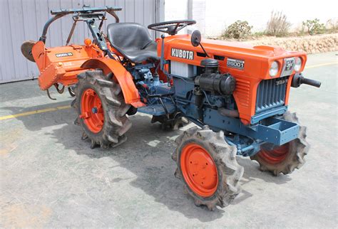 Kubota B6001