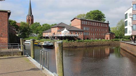 kulturzentrum hafen buxtehude biography