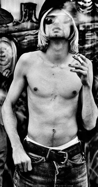 kurt cobain nude