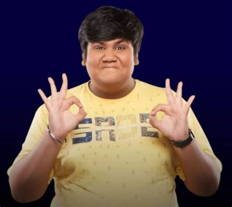 kush shah biography examples